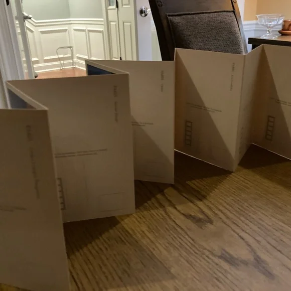 Souvenir Postcard Book-Paris Ville Lumiere 18 UNUSED Cards. Collectible & NEW. - Picture 7 of 14